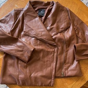 WOMAN'S OVERSIZED BROWN BAGATELLE LEATHER JACKET